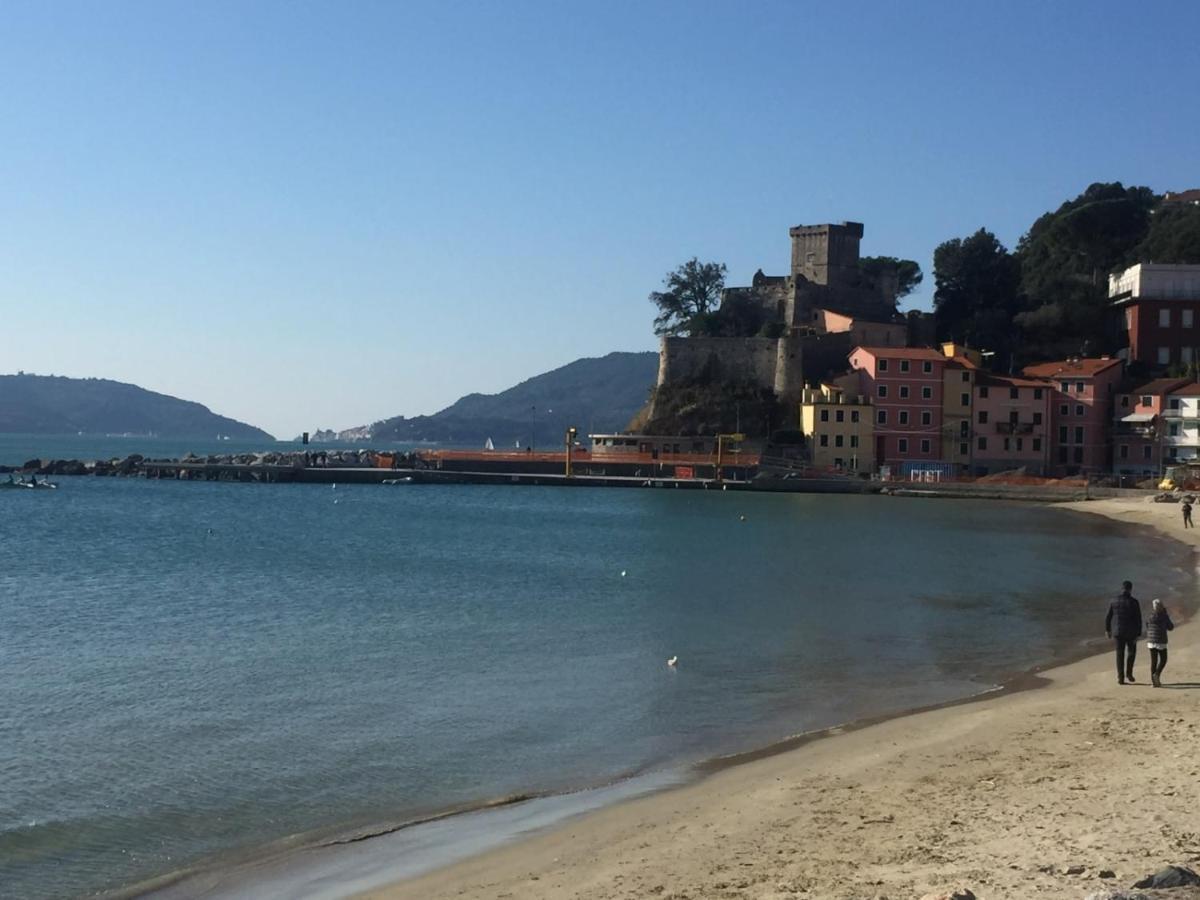 Casa Cargia' Holidays San Terenzo Eksteriør bilde