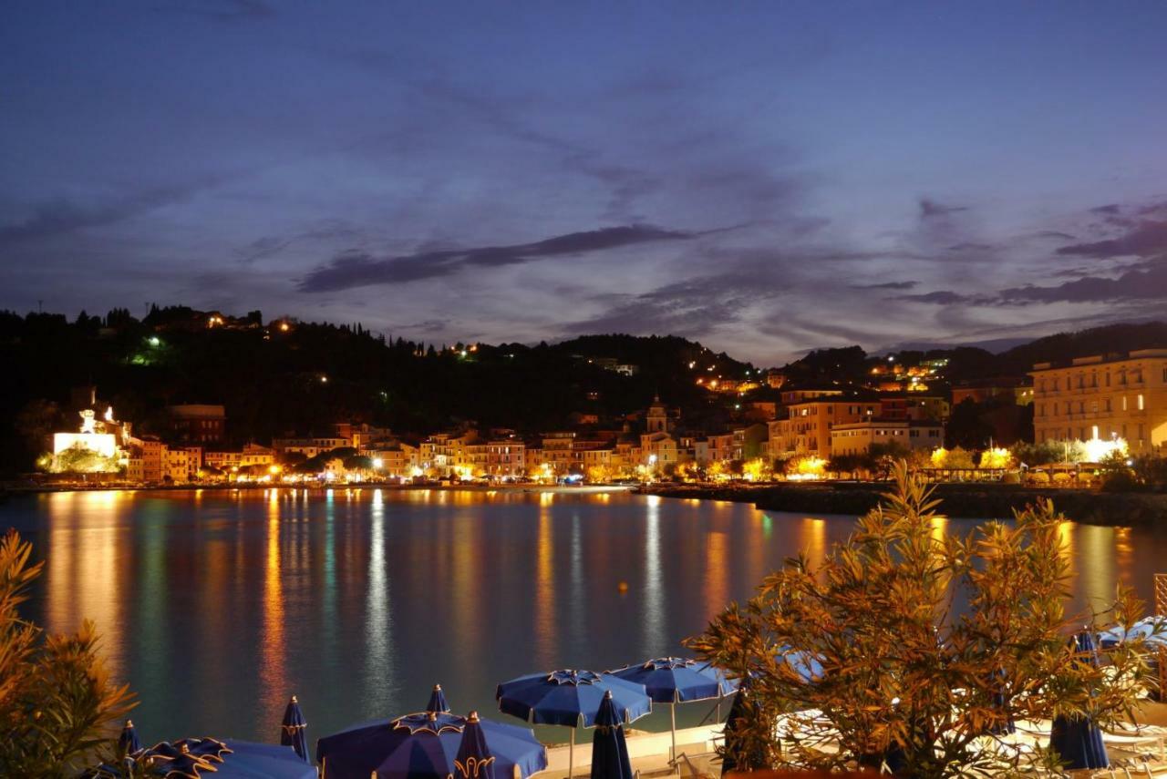 Casa Cargia' Holidays San Terenzo Eksteriør bilde